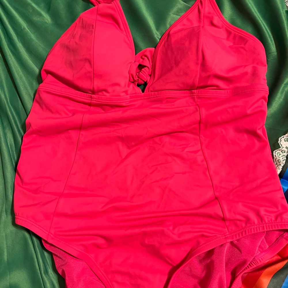 One piece swimsuit